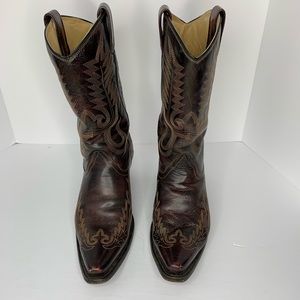 Corral Black Cherry Boots Size 11 M
